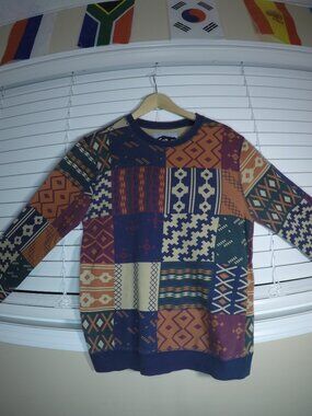 Character Hero Aztec Patchwork Crewneck Sweatshirt M